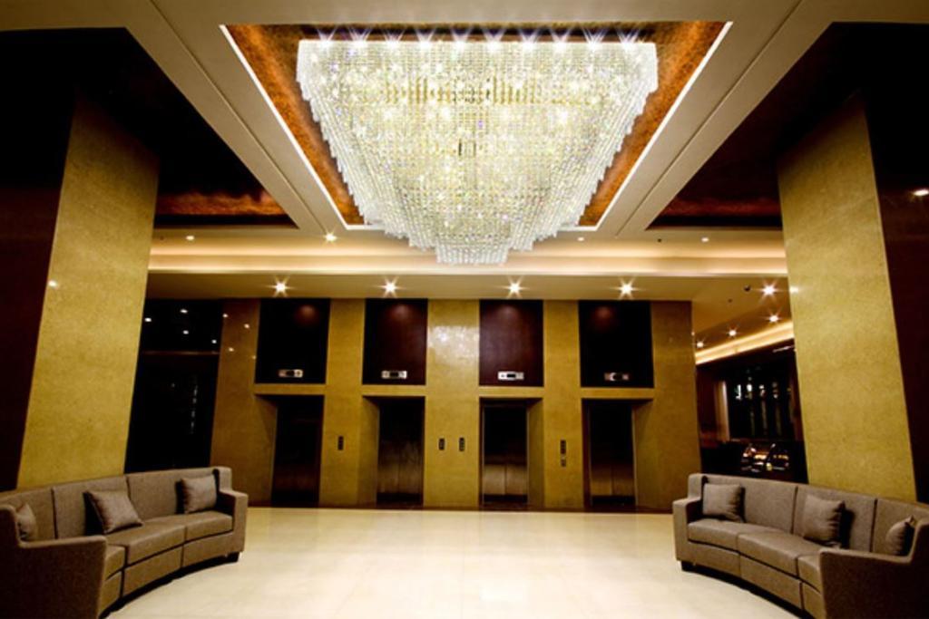 Mandarin Plaza Hotel Cebu Extérieur photo